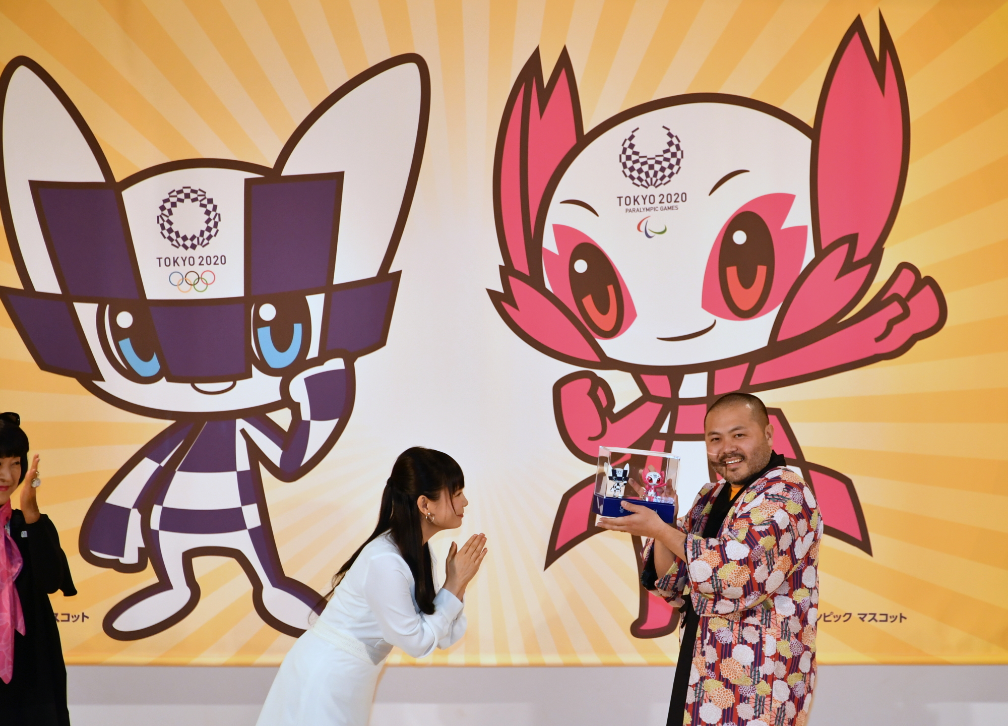 Say Konnichiwa To The Kawaii Tokyo 2020 Olympics & Paralympics Mascots ...