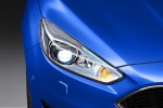 New Focus Ext_Headlamp Close-Up