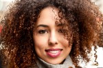 linette-torres-certified-bra-fitter-shares-naturally-curly-hair-tips-469012