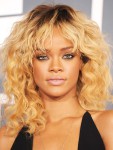 rihanna-curly-haircut