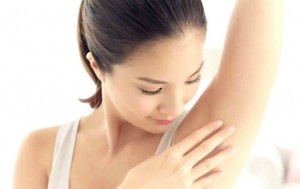 Here’s the Right Way to Shave Your Armpits without Darkening it | Pamper.My