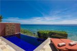 Plunge pool at the ocean villa